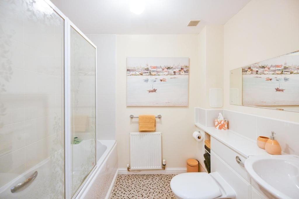 Fabulous Flat Apartment สเตอร์ลิง ภายนอก รูปภาพ
